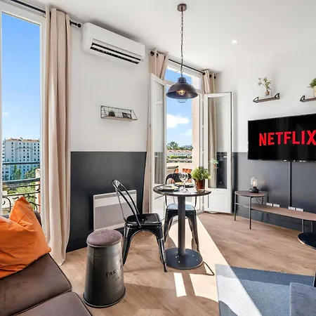 Apartment Renting - Cambrai - Luxurious Sea View Terrasse - King Bed - Parking - Ac - Fully Equipped Nizza