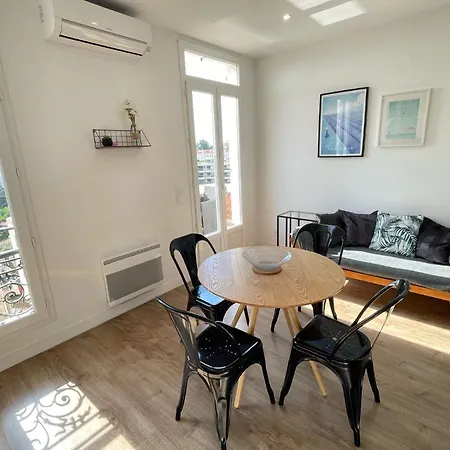 Renting - Cambrai - Luxurious Sea View Terrasse - King Bed - Parking - Ac - Fully Equipped * Nice