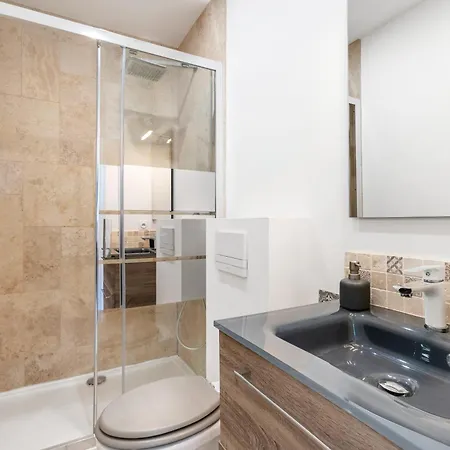 Renting - Cambrai - Luxurious Sea View Terrasse - King Bed - Parking - Ac - Fully Equipped